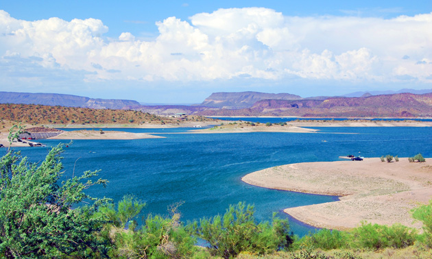 blue waters of pleasant lake arizona