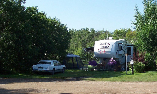 campers under some trees in Yorkton, Saskatchewan